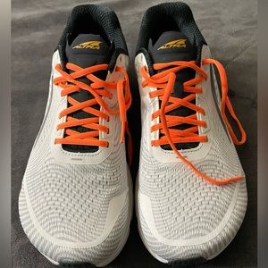 Altra Torin 5 Running shoes. Men’s size 11. Brand new!